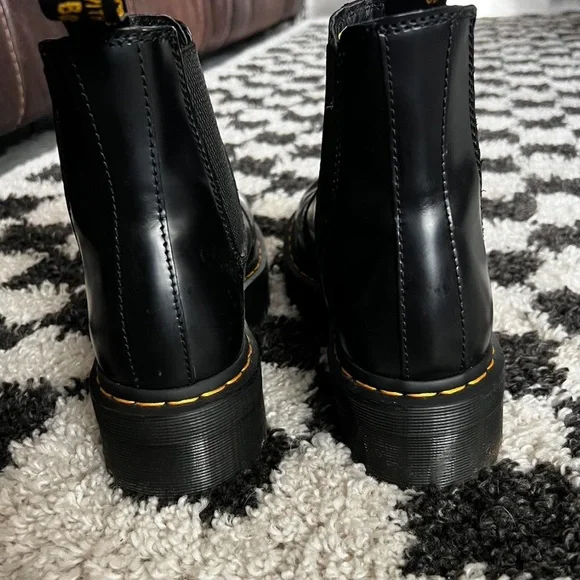 Dr. Martens Chelsea Boots - Picture 2 of 4